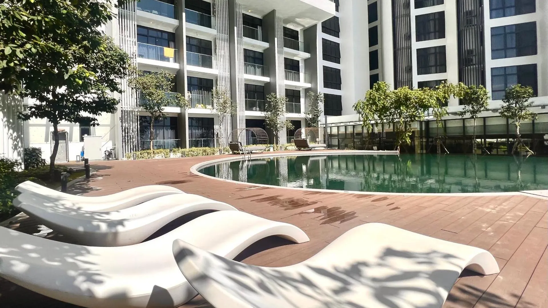 Apartahotel The Shore Executive Suites By Ys Luxury Kota Kinabalu
