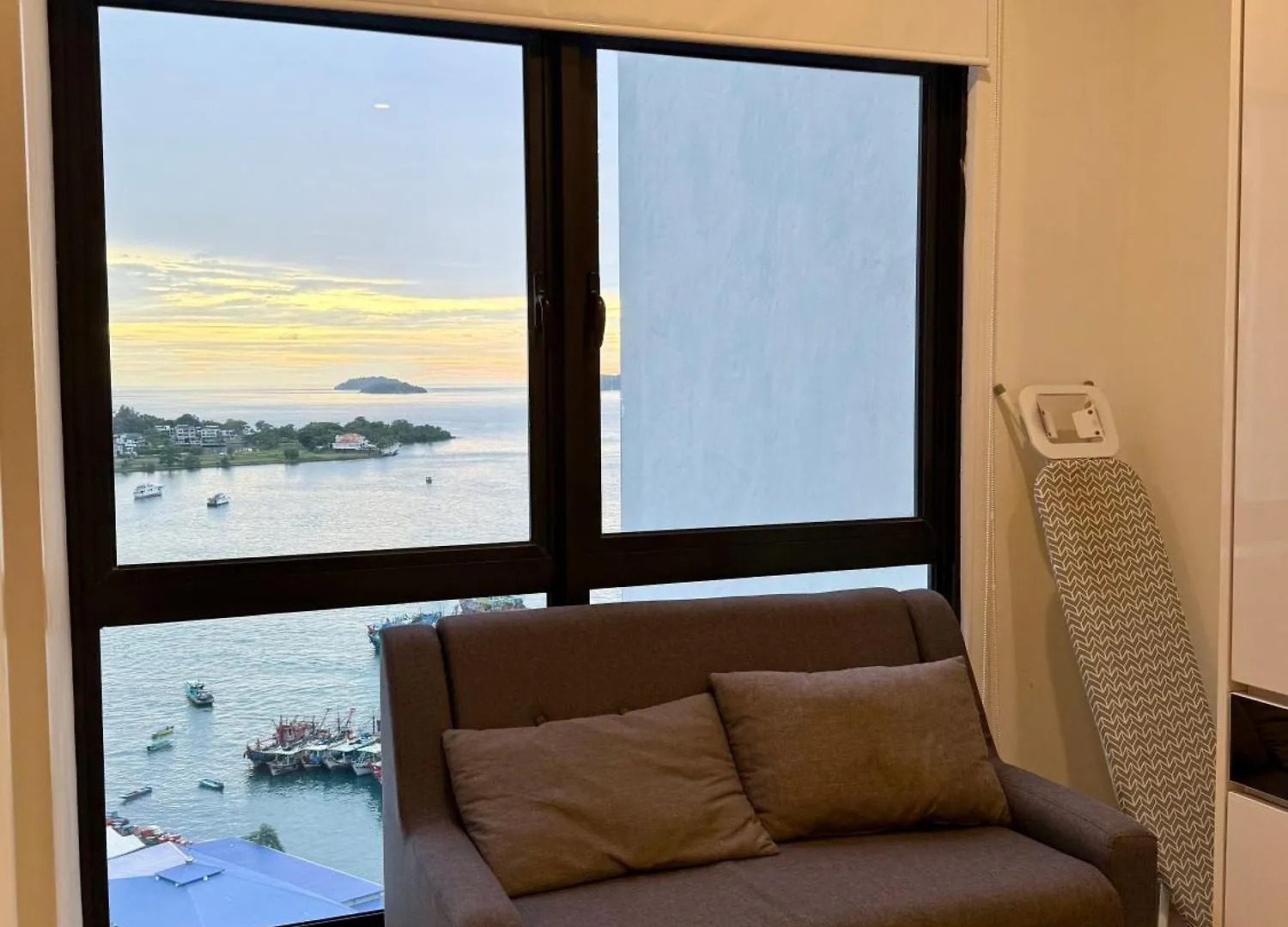 Apartahotel The Shore Executive Suites By Ys Luxury Kota Kinabalu Malasia