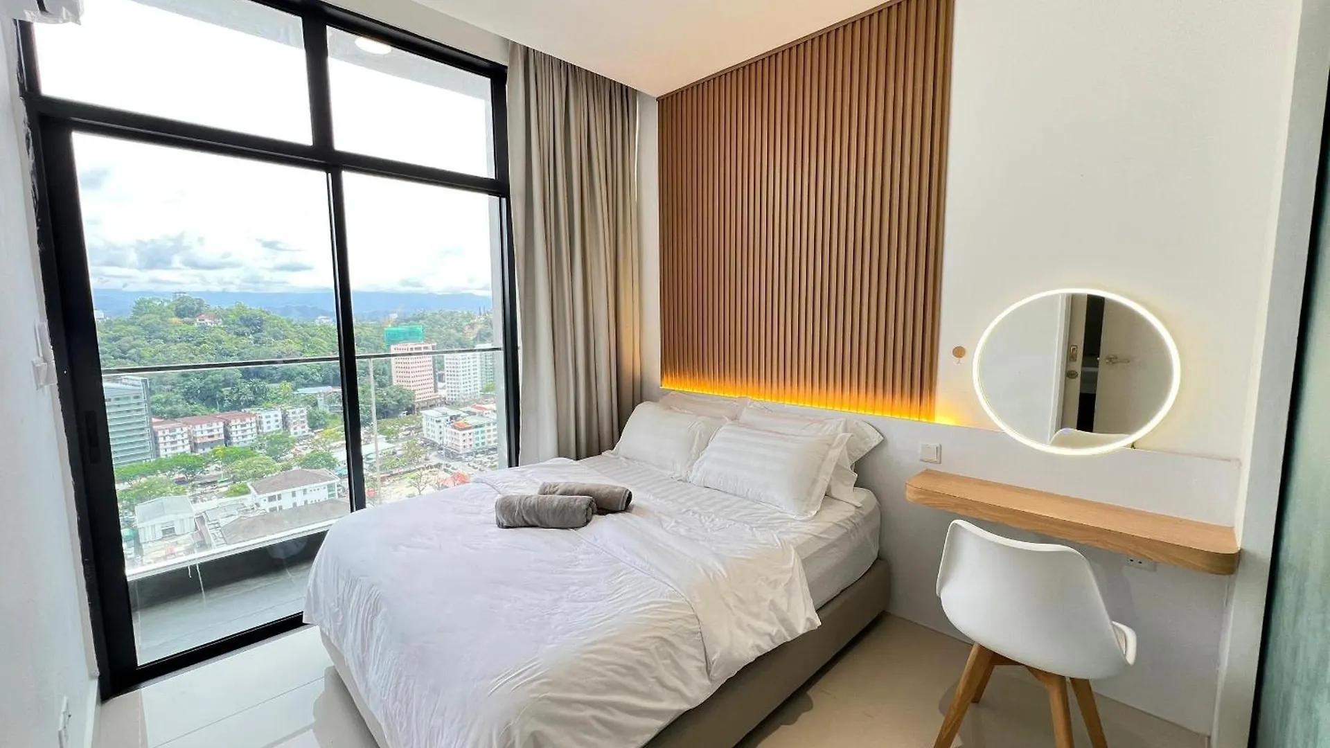 Apartahotel The Shore Executive Suites By Ys Luxury Kota Kinabalu